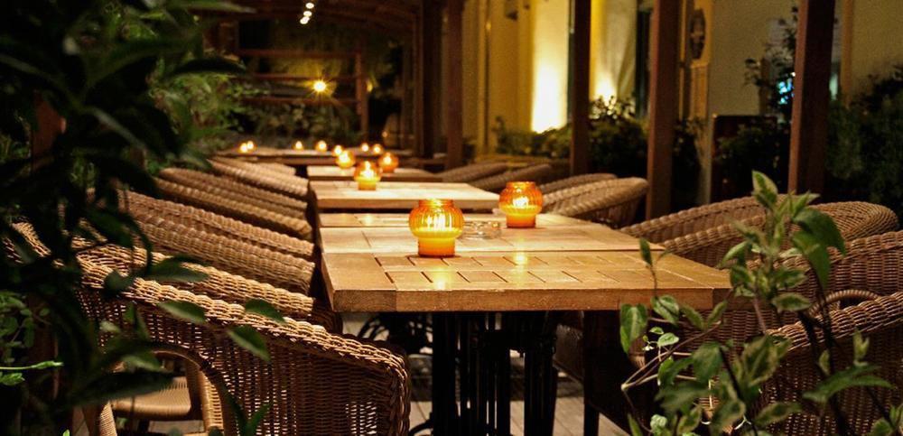 Logis Hotels Le Saint Georges วอนดูม ภายนอก รูปภาพ